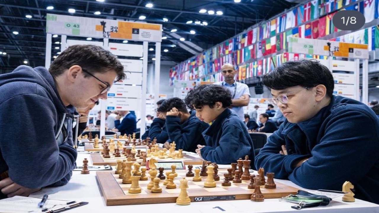 Tim Putra Indonesia (kanan) FM Andrean Susilodinata, FM Satria Duta Cahaya, Zacky Dhia Ulhaq dan Fabian Glen Mariano di Olimpiade Catur 2024/FIDE Chess Official Photo