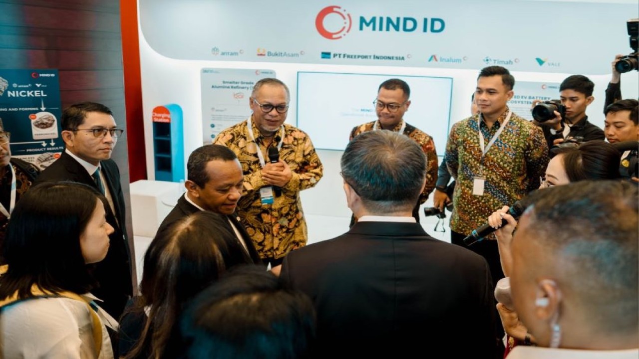 Menteri ESDM Bahlil Lahadalia membuka secara langsung "The 7th Indonesia-China Energy Forum (ICEF) 2024" di Kuta Selatan Bali pada Selasa, (3/9/2024). (Foto: Istimewa/MIND ID)