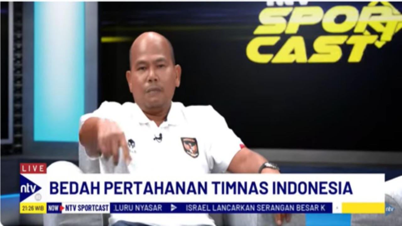 Mantan pemain timnas Indonesia, Patar Tambunan di acara SportCast NusantaraTV/tangkapan layar NTV