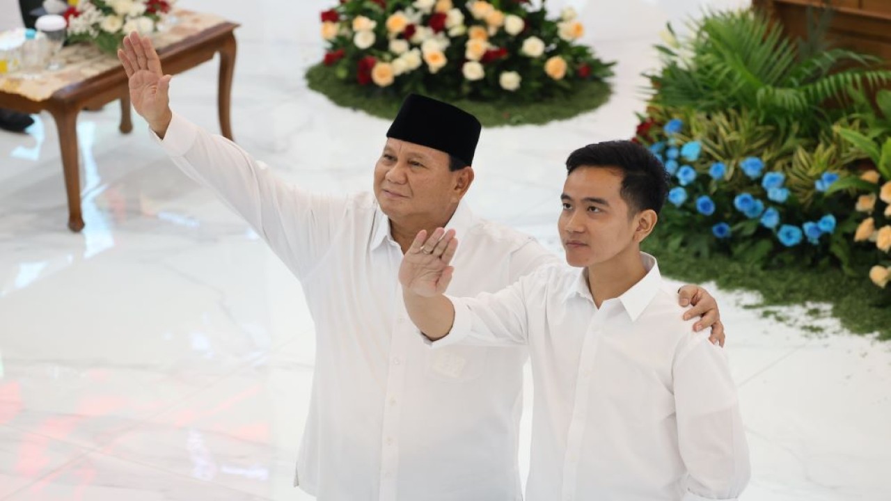 Prabowo Subianto dan Gibran Rakabuming Raka bakal dilantik sebagai presiden RI dan wakil presiden RI periode 2024-2029 pada 20 Oktober 2024 pukul 10.00 WIB di Gedung Nusantara, Kompleks Parlemen Senayan, Jakarta. (Foto: Istimewa)