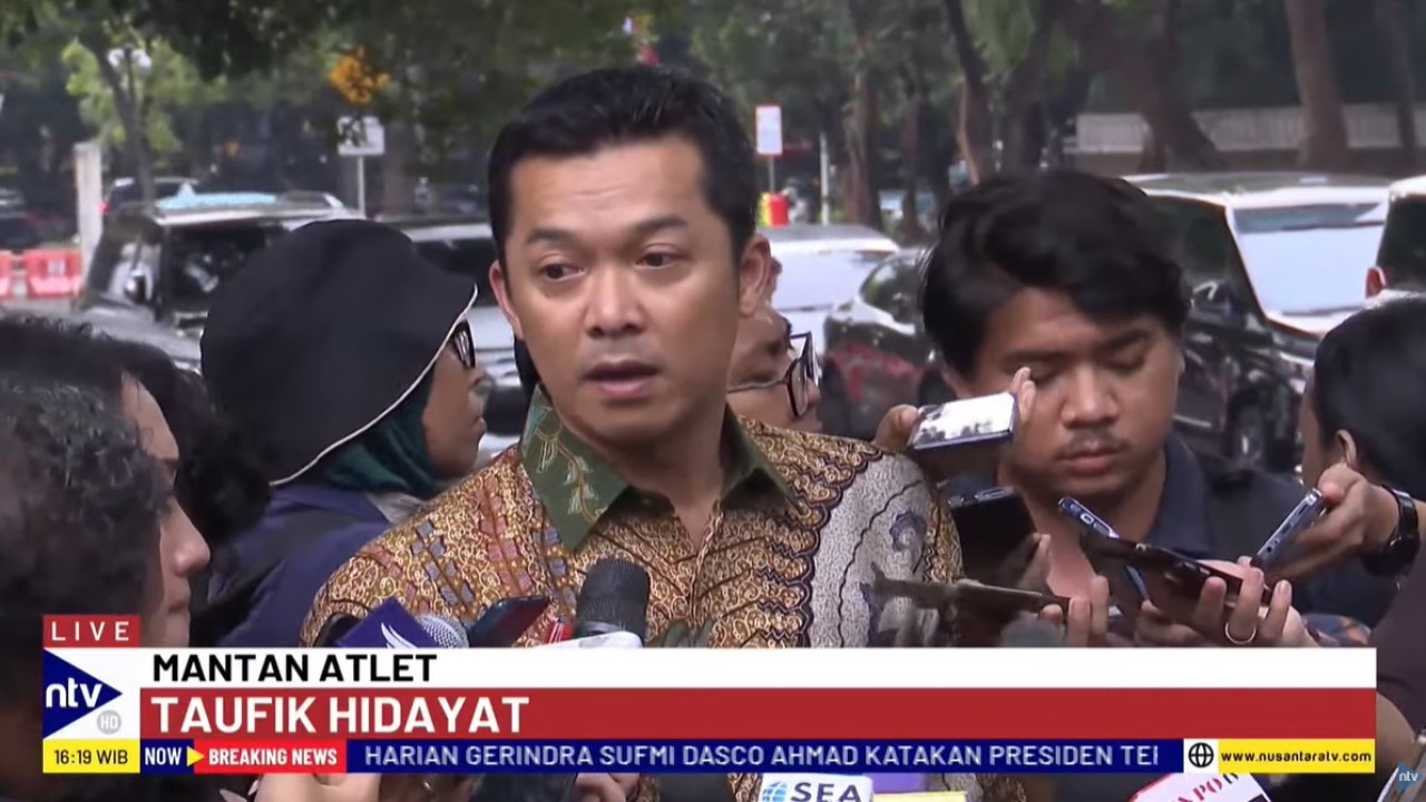 Taufik Hidayat memenuhi panggilan Presien Terpilih periode 2024-2029 Prabowo Subianto.