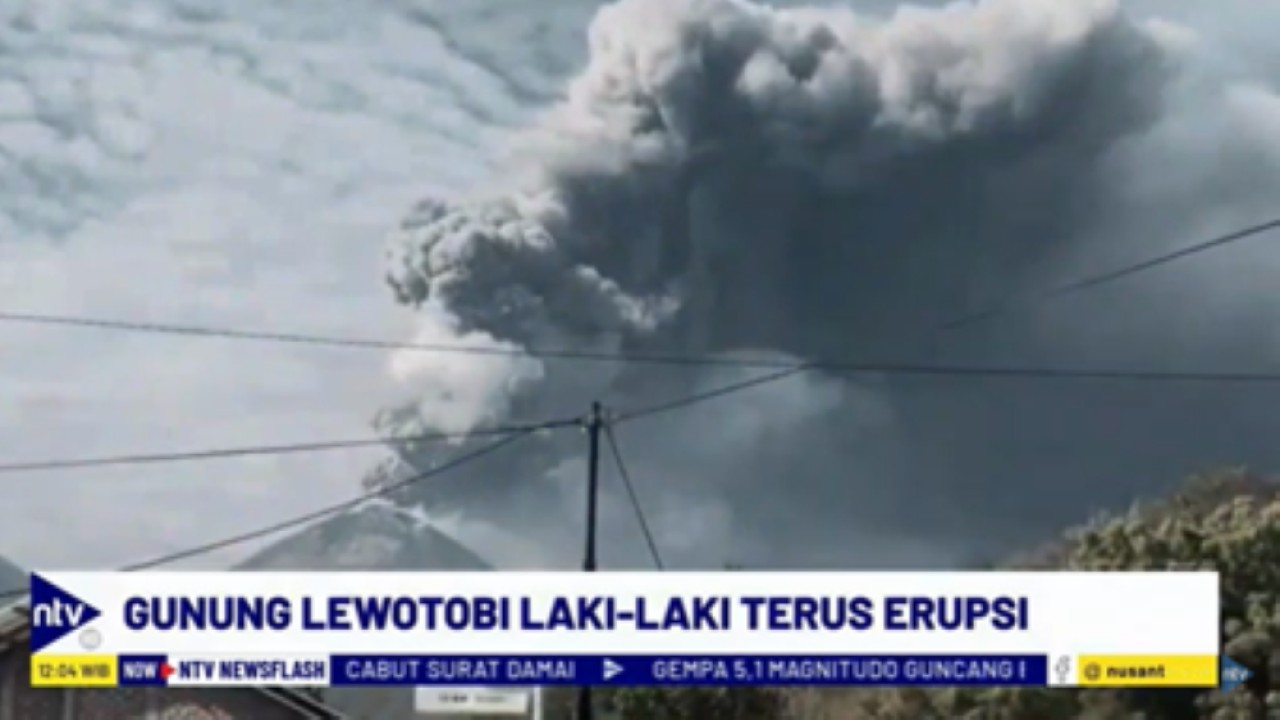 Gunung Lewotobi Laki-laki di NTT kembali mengalami erupsi