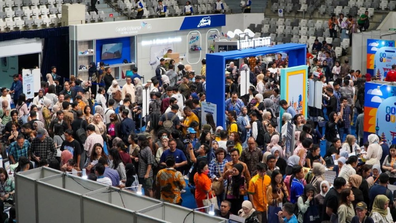 Masyarakat antusias memadati Garuda Indonesia Travel Festival di Istora Senayan, Jakarta/Foto: Istimewa