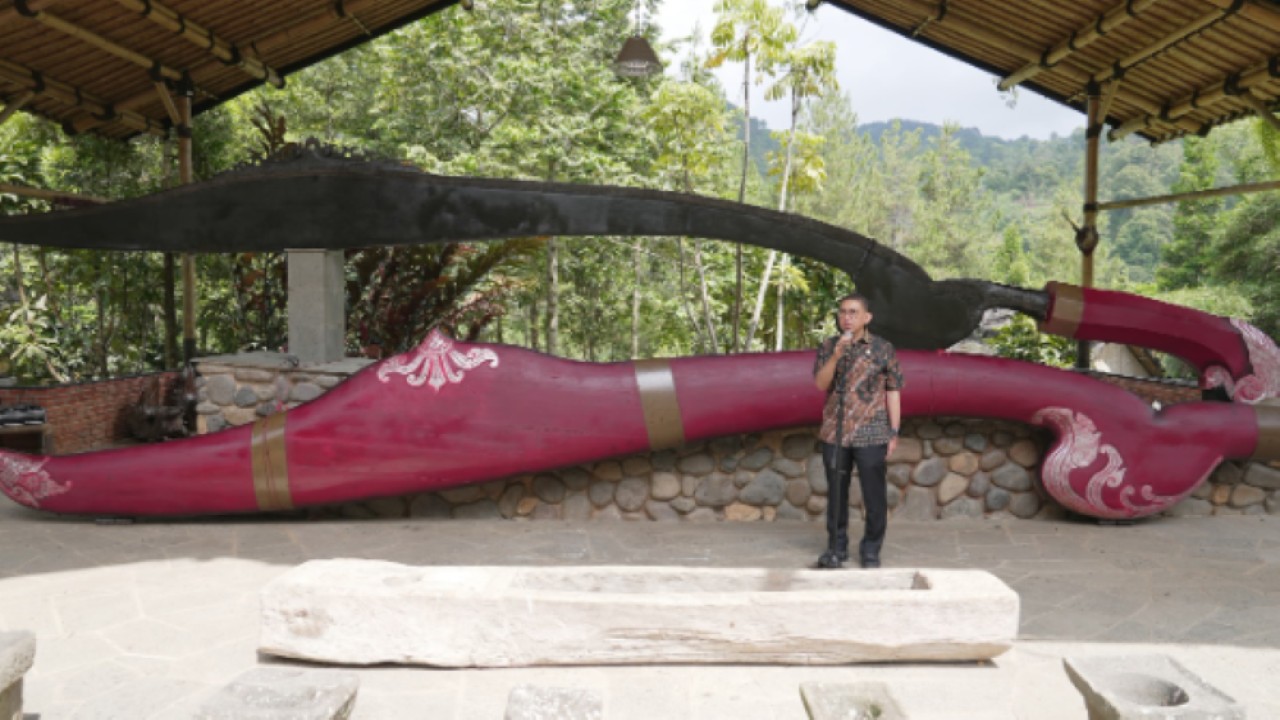 Menteri Kebudayaan Fadli Zon meresmikan Museum Kujang Pusaka, Kampung Budaya Sunda Paseban, Kabupaten Bogor/Foto: Istimewa