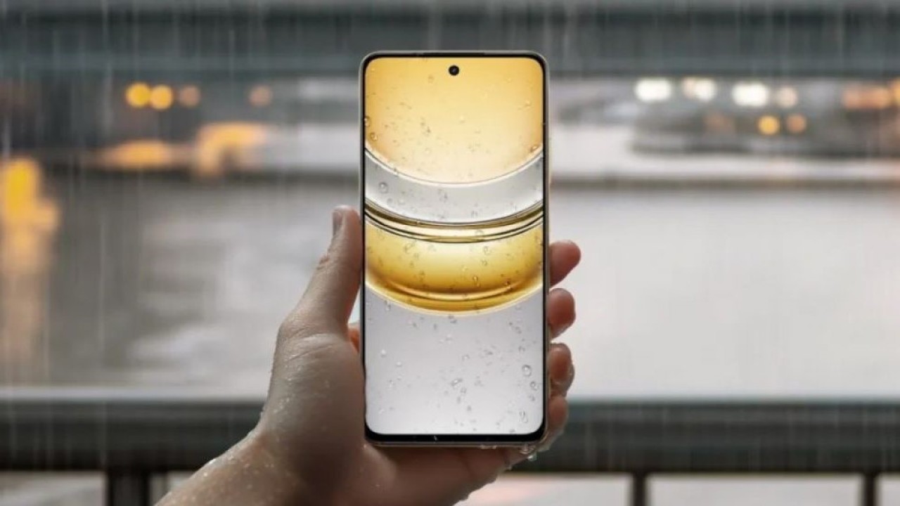 Realme V60 Pro dilengkapi dengan sertifikasi IP69 yang menjamin ketahanan terhadap debu dan air. (Foto: GSM Arena)