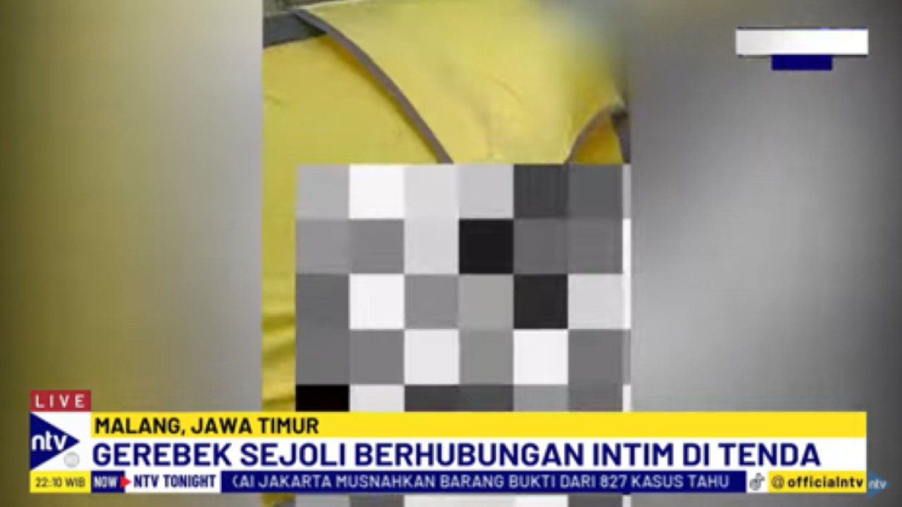 Sejoli tertangkap basah berbuat mesum di dalam tenda di di kawasan Bumi Perkemahan Bedengan Kabupaten Malang Jawa Timur