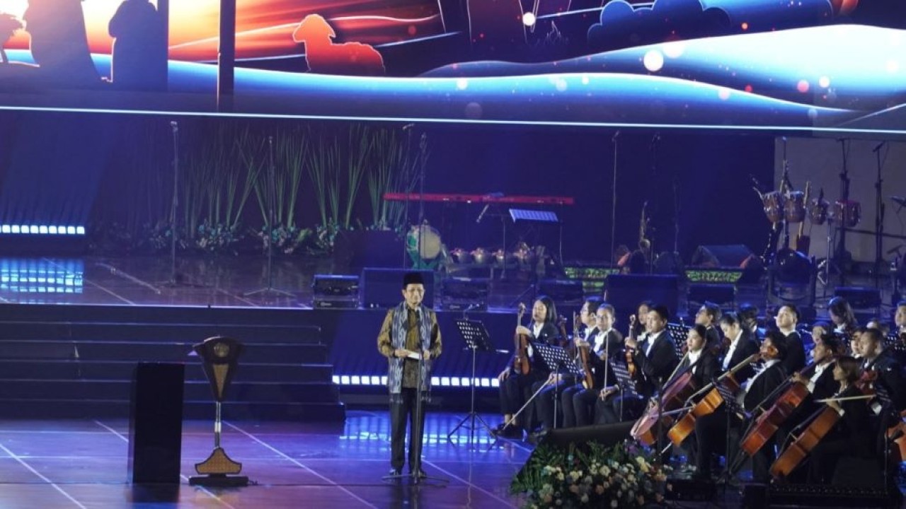 Menag Nasaruddin Umar saat memberi sambutan pada acara perayaan Natal Nasional 2024 di Indonesia Arena, Komplek GBK Senayan, Jakarta, Sabtu, 28 Desember 2024. (Foto: Istimewa/Kemenag)