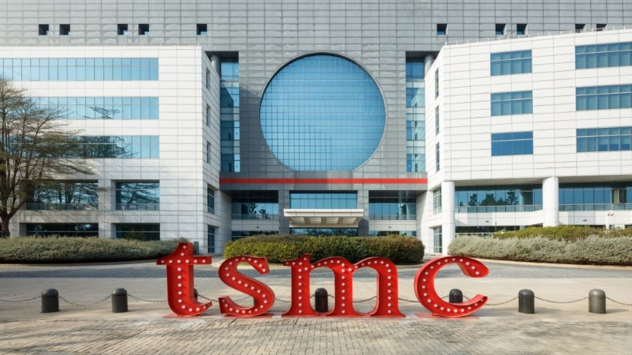 TSMC berencana mulai memproduksi massal chip 2nm pada tahun depan. (Foto: Istimewa via GSM Arena)