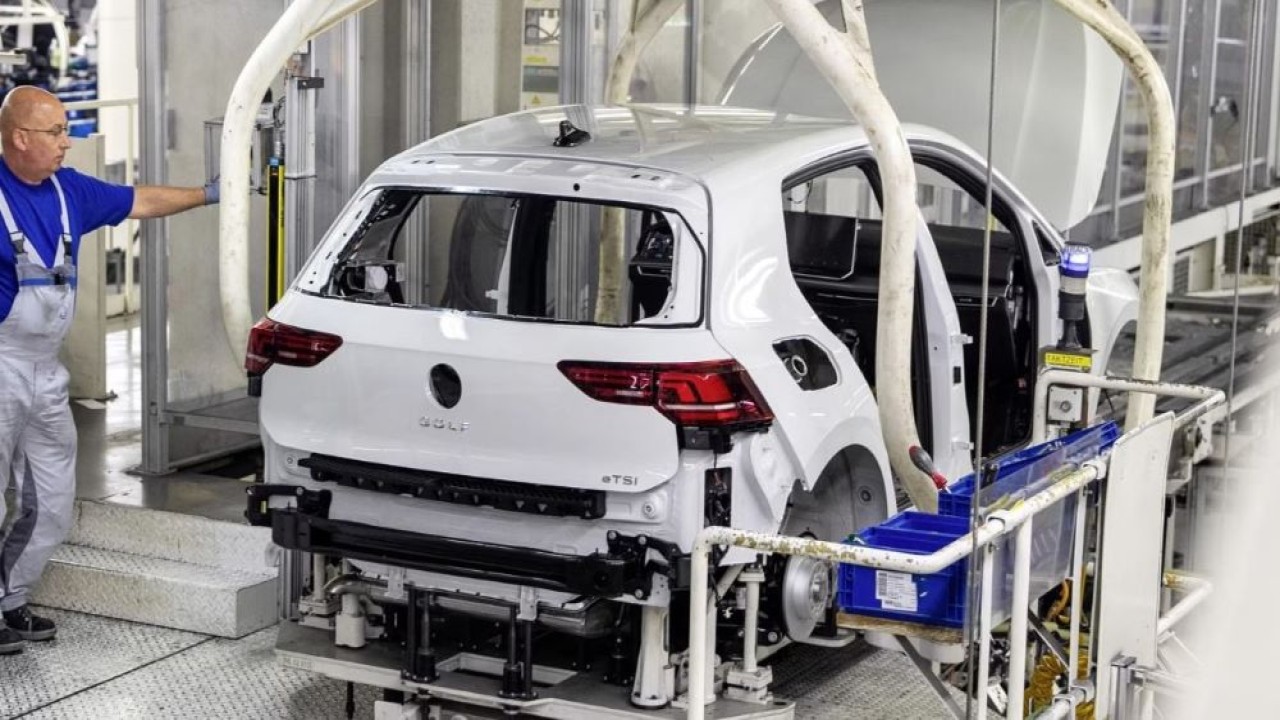 VW Golf hentikan produksi di Jerman untuk pertama kalinya setelah 50 tahun. (Foto: Istimewa/drive.com.au)