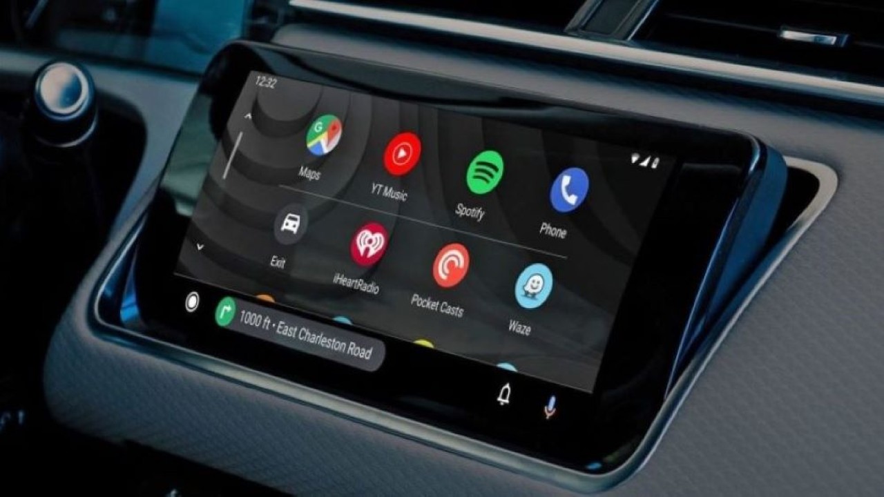 Dalam pengaturan Android Auto, istilah "mobil" kini digantikan dengan "kendaraan". (Foto: ArenaEV)