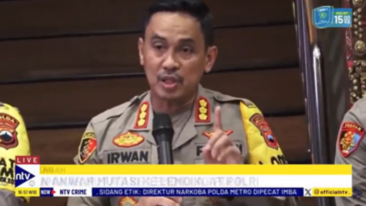 Kapolrestabes Semarang Kombes Pol Irwan Anwar dicopot dari jabatannya diduga imbas kasus penembakan siswa SMK