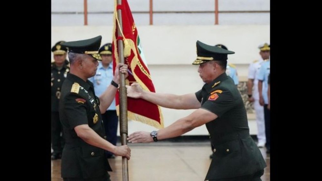 Kasum TNI Letjen Richard Tampubolon (kiri)/Foto: Puspen TNI