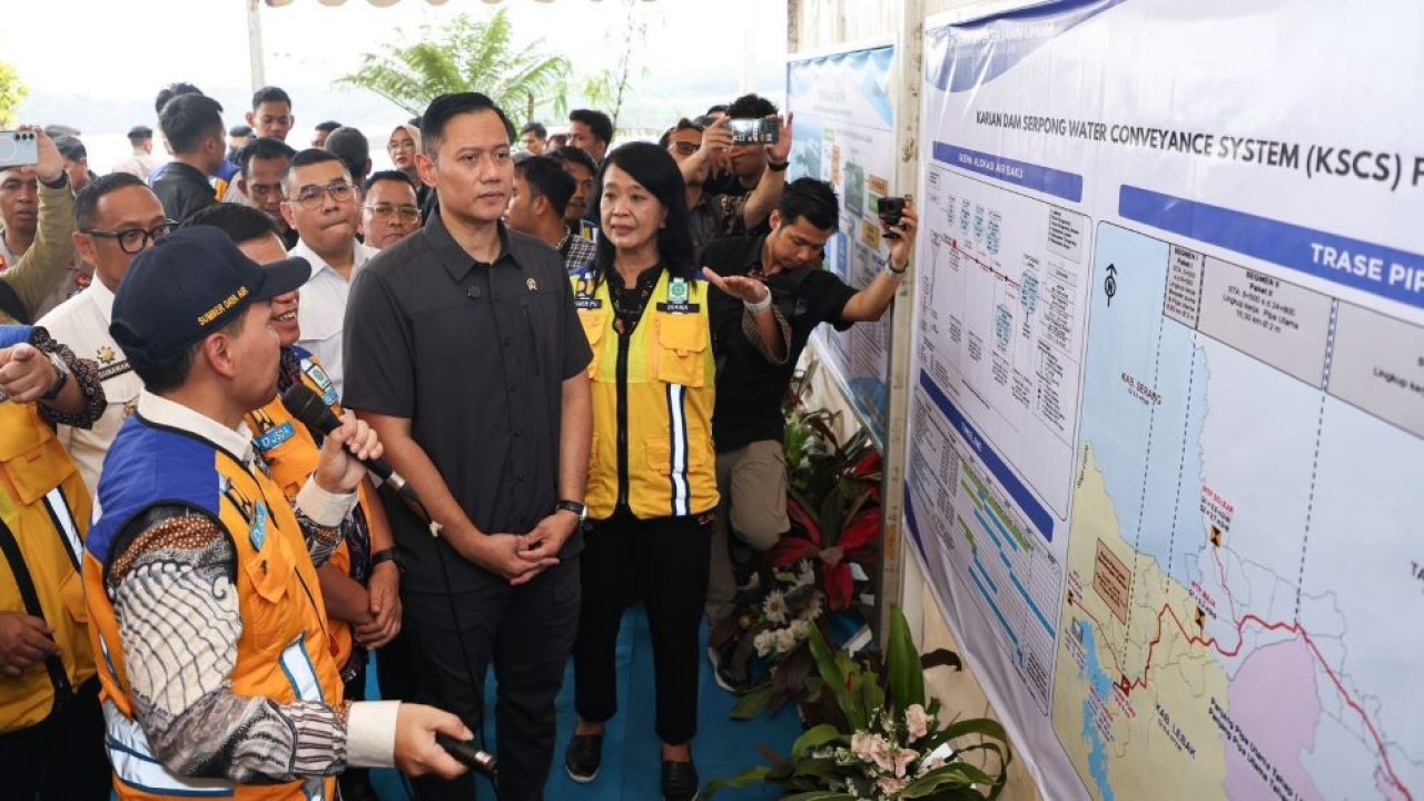 Menko AHY melakukan kunjungan kerja ke Bendungan Karian di Kabupaten Lebak, Banten. (Foto: Istimewa)