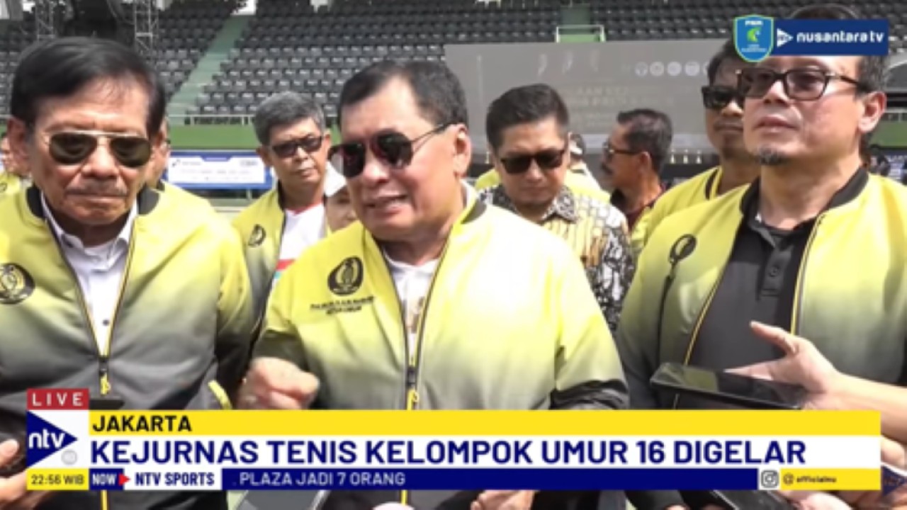 Ketua Umum PP Pelti Nurdin Halid memberikan keterangan pers terkait penyelenggaraan Kejurnas Tenis Kelompok Umur 16 Tahun