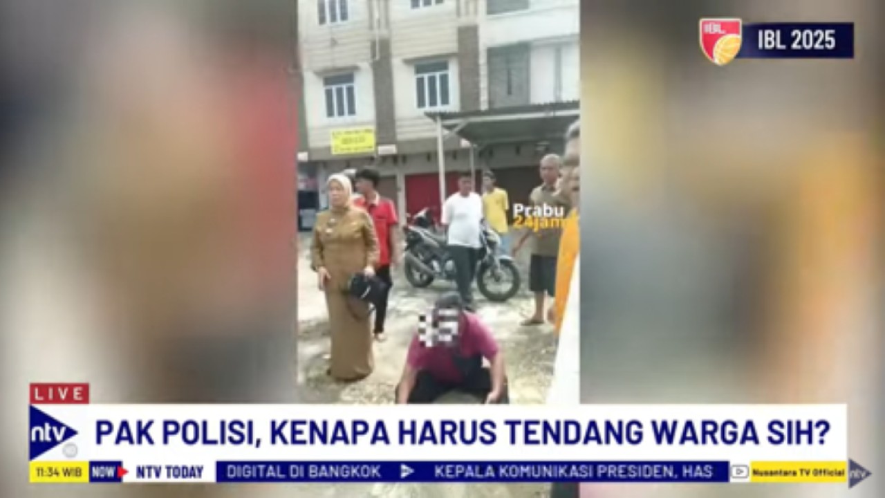 Seorang warga bernama Jauhari menderita luka serius akibat ditandang oknum polisi usai terleibat kecelakaan