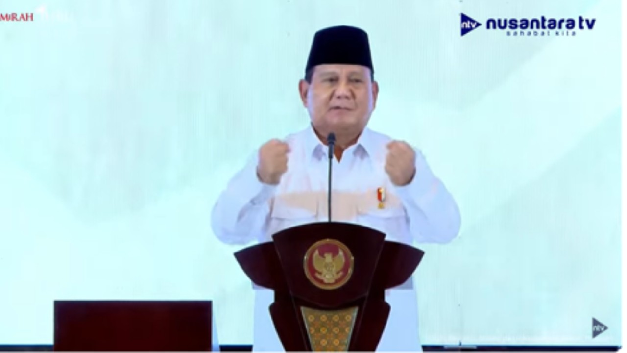 Presiden Prabowo Subianto memberikan sambutan dalam Musyawarah Nasional Konsolidasi Persatuan di Jakarta