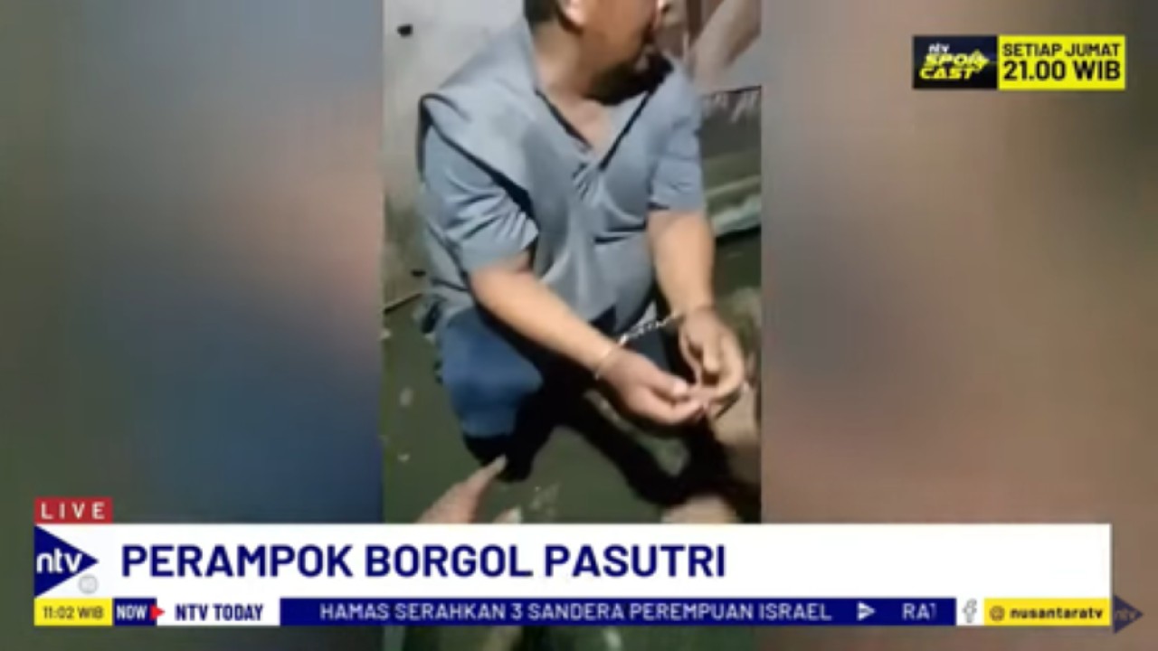 Pasutri bernama Nanang dan Entin di Karawang diborgol perampok. Uang jutaan rupiah dan 1 unit motor milik korban raib digondol pelaku