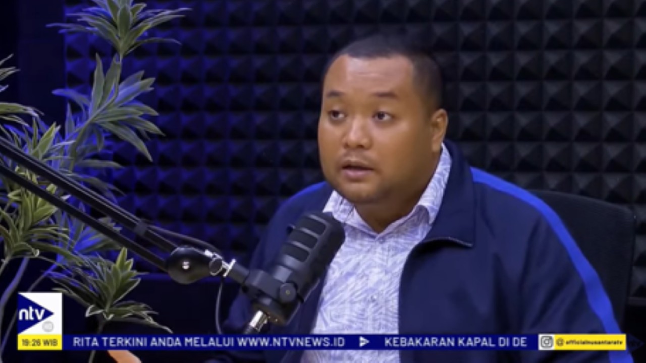 Direktur Riset & Komunikasi Lembaga Survei KedaiKOPI Ibnu Dwi Cahyo dalam acara DPO di NTVNews.id