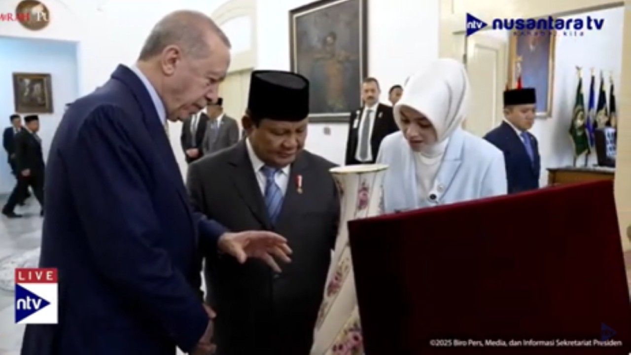 Fatima Ali Ahmad Ghulam Abushanab saat mendampingi Presiden Turki Recep Tayyip Erdogan bertemu Presiden RI Prabowo Subianto di Istana Bogor