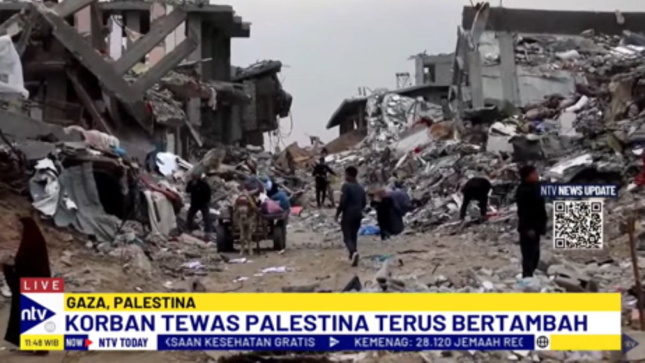 Warga Gaza kembali ke pemukiman mereka yang sudah luluhlantak akibat serangan militer Israel