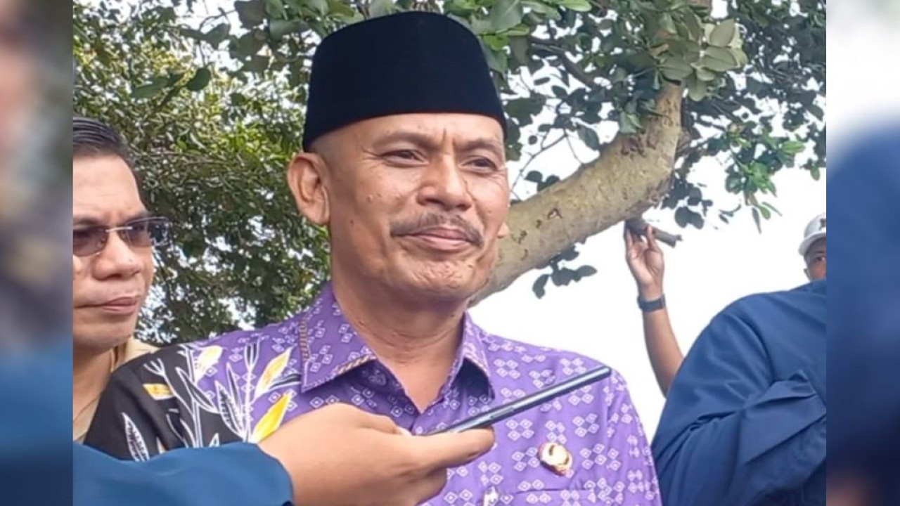 Kepala Desa Kohod, Arsin