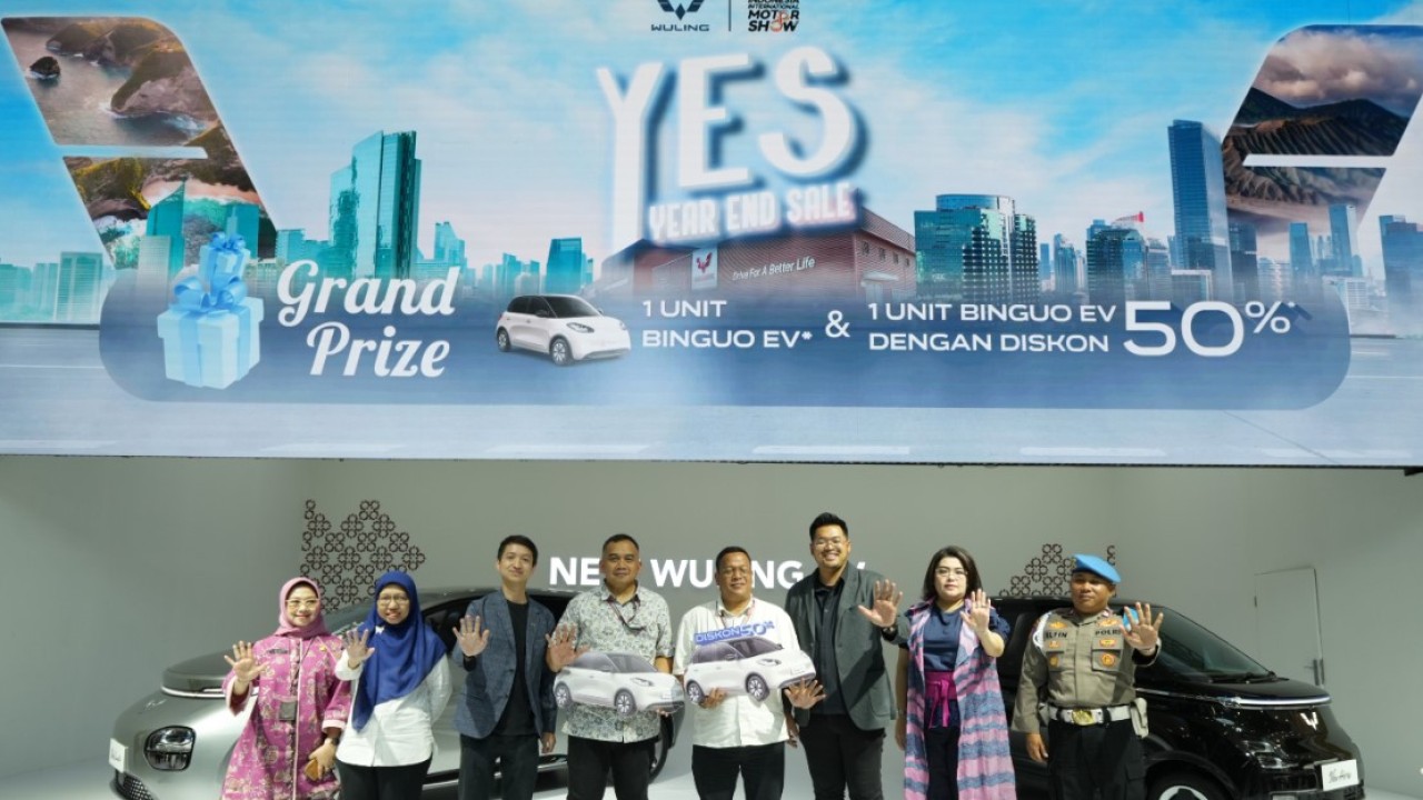 Pemenang Grand Prize Year End Sale Wuling diumumkan secara langsung di IIMS 2025. (Foto: istimewa/Adiantoro/NTV)