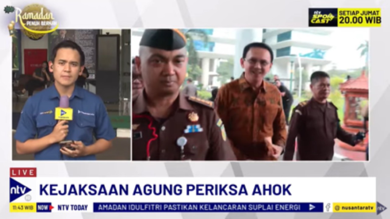 Mantan Komisaris Utama PT Pertamina Basuki Tjahaja Purnama (Ahok) memenuhi panggilan Kejaksaan Agung untuk diperiksa terkait kasus korupsi minyak mentah Pertamina