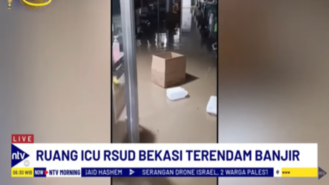 Air banjir merendam ruangan ICU RSUD Bekasi