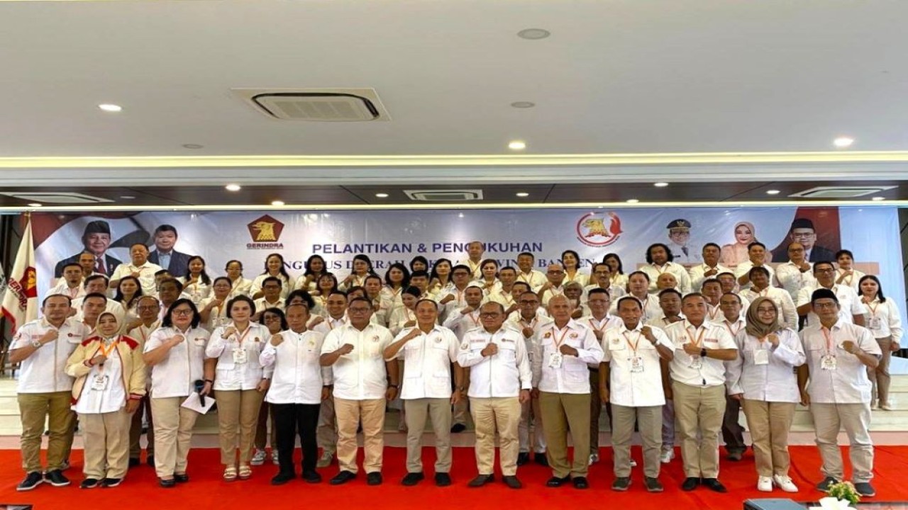 Pengurus Pusat Gekira berfoto bersama dengan para pengurus Gekira Banten yang baru saja dilantik/Foto: Istimewa