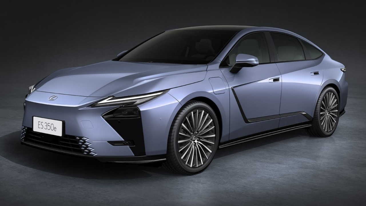 Lexus ES 350e. (Foto: Istimewa via ArenaEV)