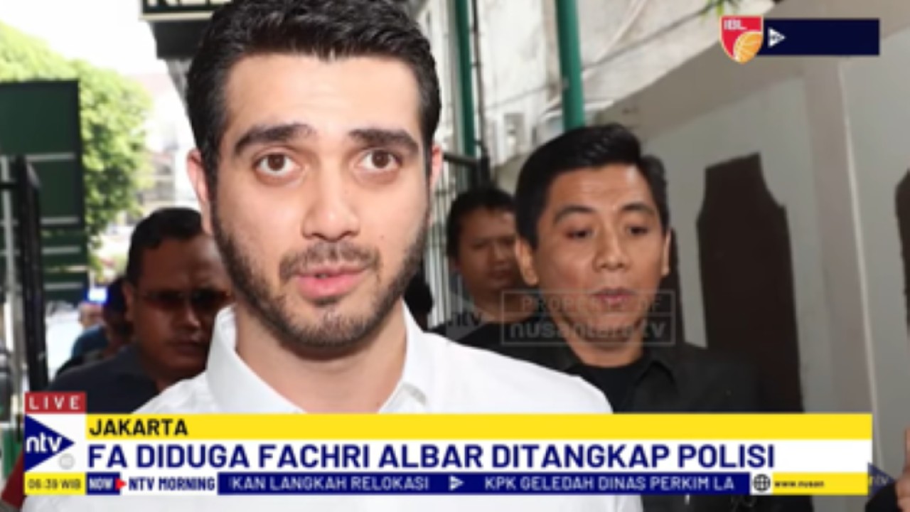 Fachri Albar kembali harus berurusan dengan polisi terkait dugaan penyalahgunaan narkotika