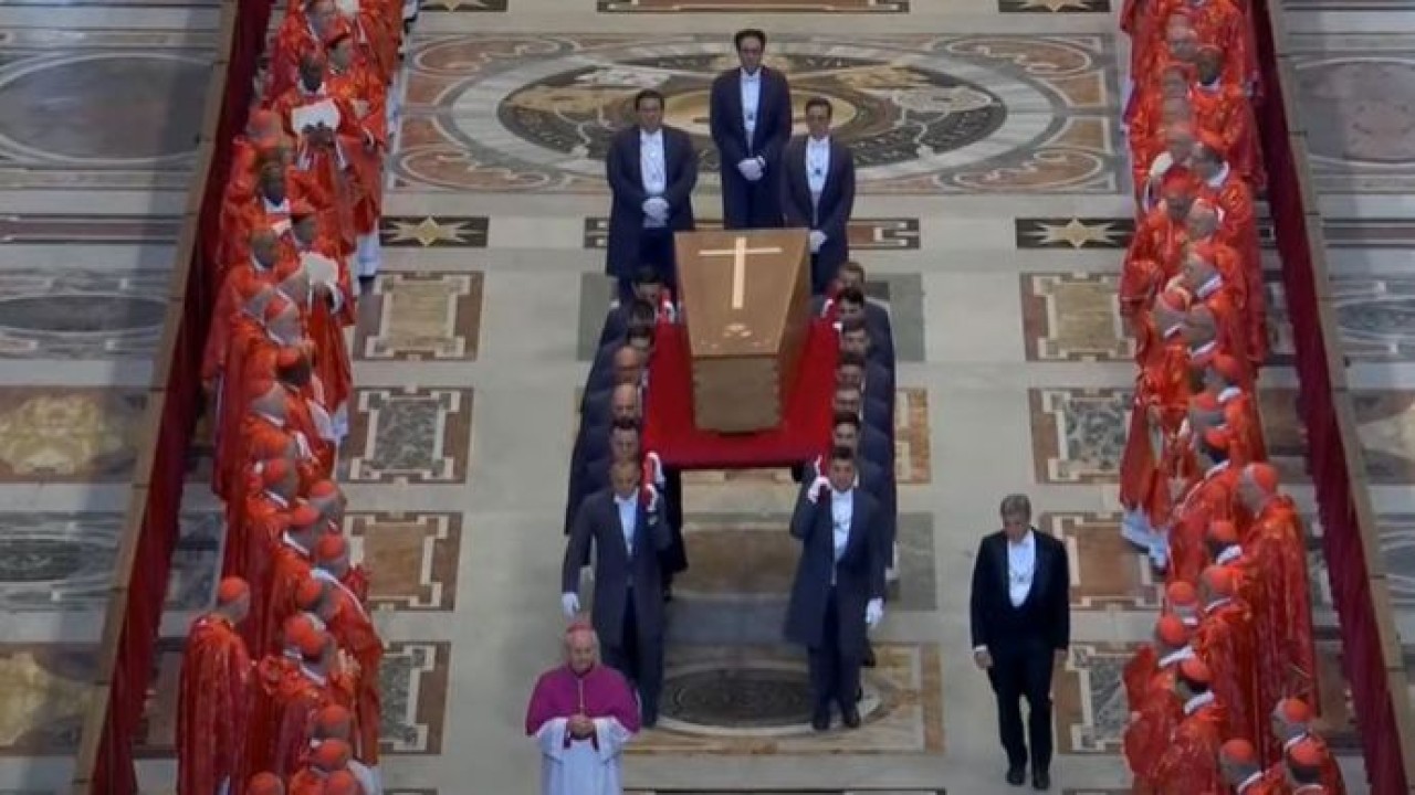 Pemakaman Paus Fransiskus. (Foto: Tangkapan layar YouTube @vaticannews)