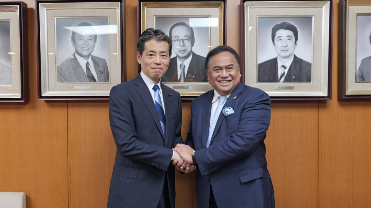 Rachmat Gobel dan Tatsuo Fukuda sepakat untuk memajukan ekonomi Indonesia dengan memperkuat sektor UMKM. (Foto: Istimewa)