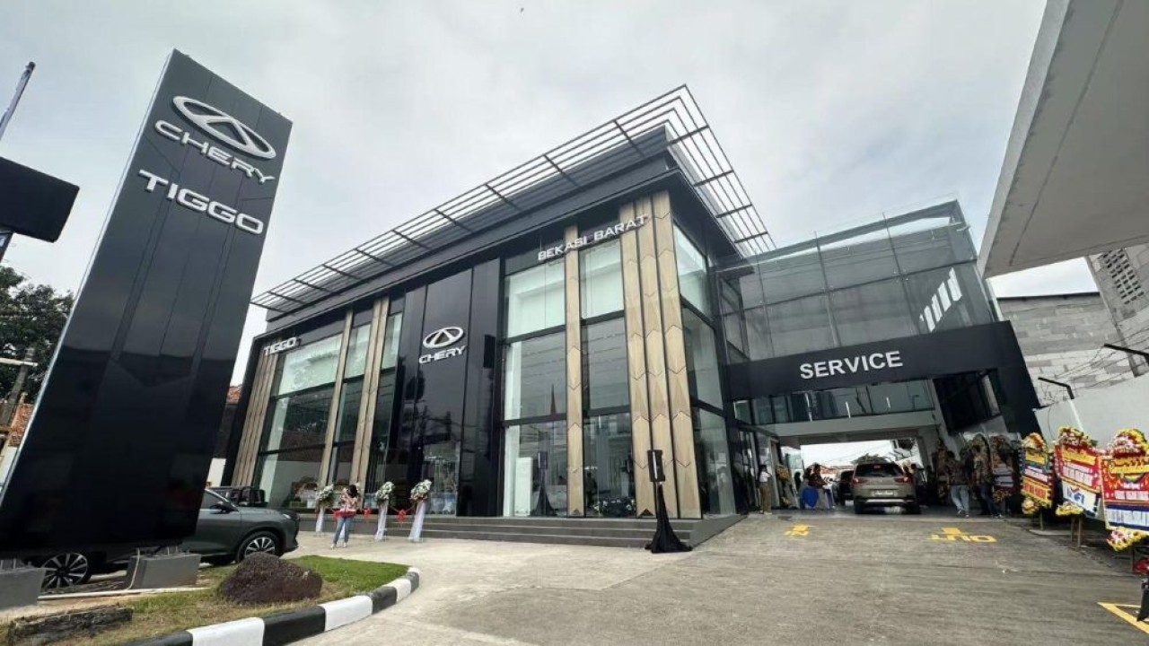 PT Chery Sales Indonesia (CSI) resmi membuka dealer ke-47 di Bekasi Barat, dikelola oleh Arta Group. (Foto: Istimewa/Chery)