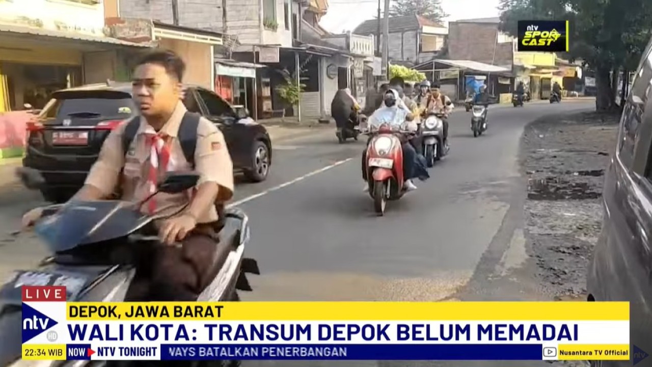 Pemkot Depok mengaku belum siap sepenuhnya menjalankan aturan larangan pelajar membawa motor ke sekolah.