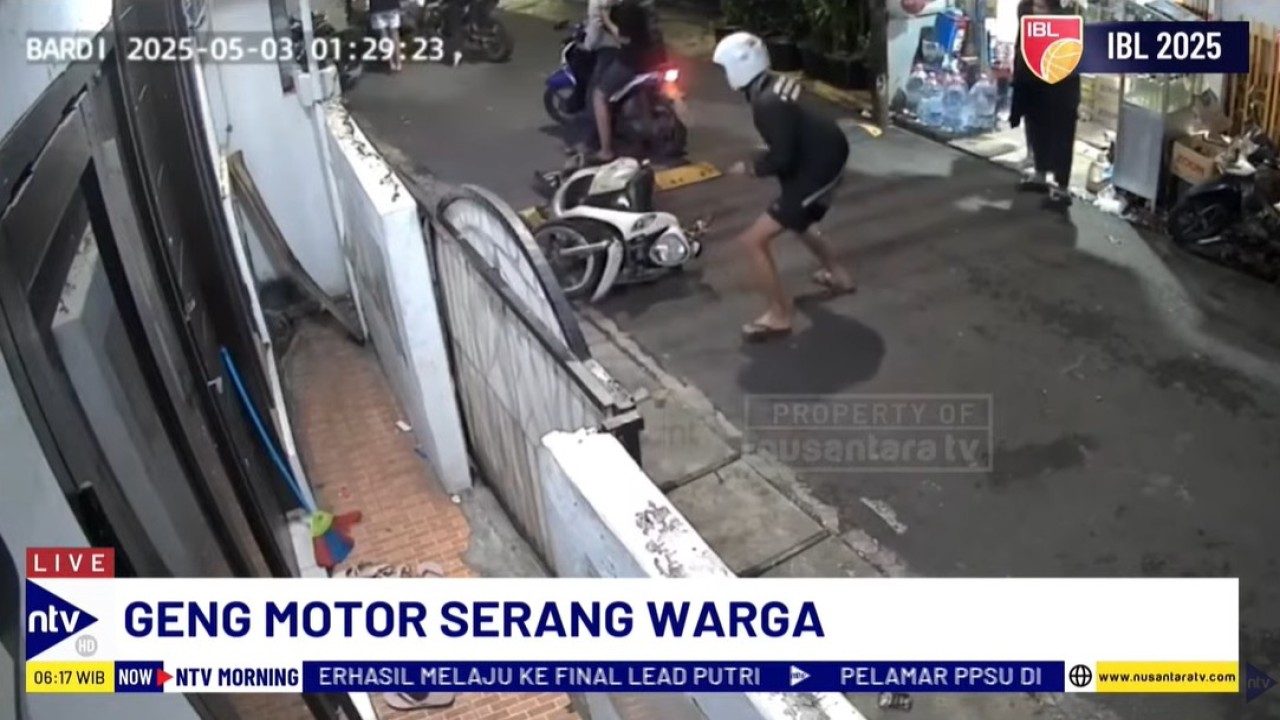 Sekelompok geng motor merusak sejumlah sepeda motor yang terparkir di Jalan Pisangan Baru III, Matraman, Jakarta Timur.