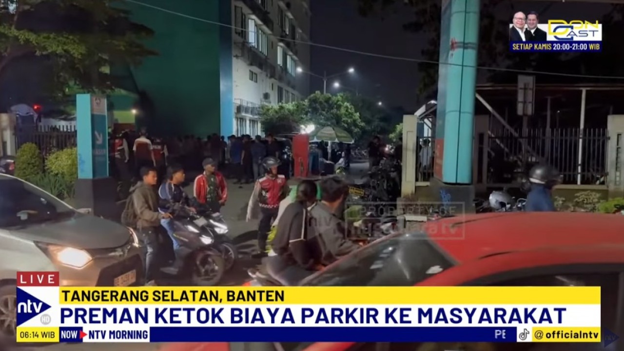 Polisi mengamankan puluhan preman yang menyamar sebagai jukir di RSU Kota Tangerang Selatan, Banten.