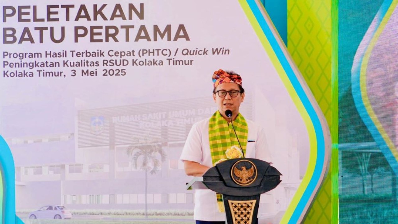 Menteri Kesehatan Budi Gunadi Sadikin menghadiri peletakkan batu pertama pembangunan RSUD Kolaka Timur di Sulawesi Tenggara/Foto: Istimewa