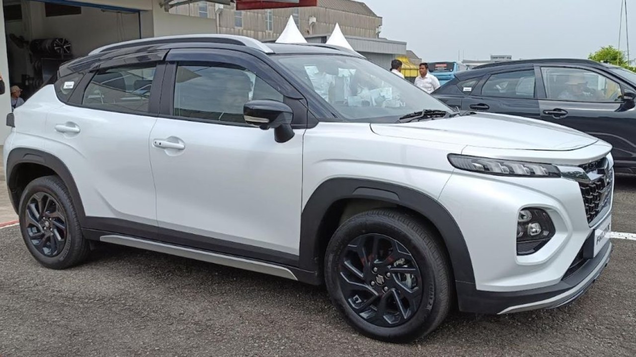 Suzuki Fronx merupakan SUV bergaya coupe. (Foto: Adiantoro/NTV)