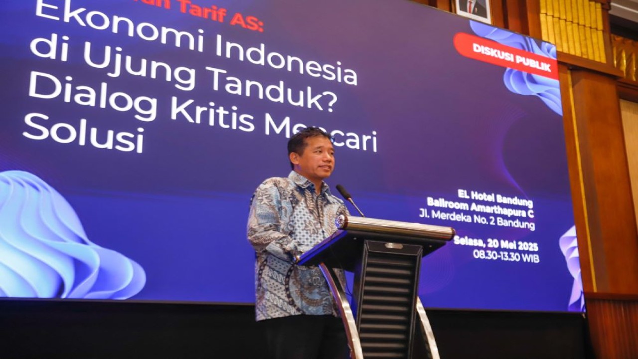 Diskusi publik bertajuk Gempuran Tarif AS: Ekonomi Indonesia di Ujung Tanduk? Dialog Kritis Mencari Solusi” yang diselenggarakan oleh Suara.com dan Core Indonesia di El Hotel Bandung, Selasa (20/5)/Foto: Istimewa