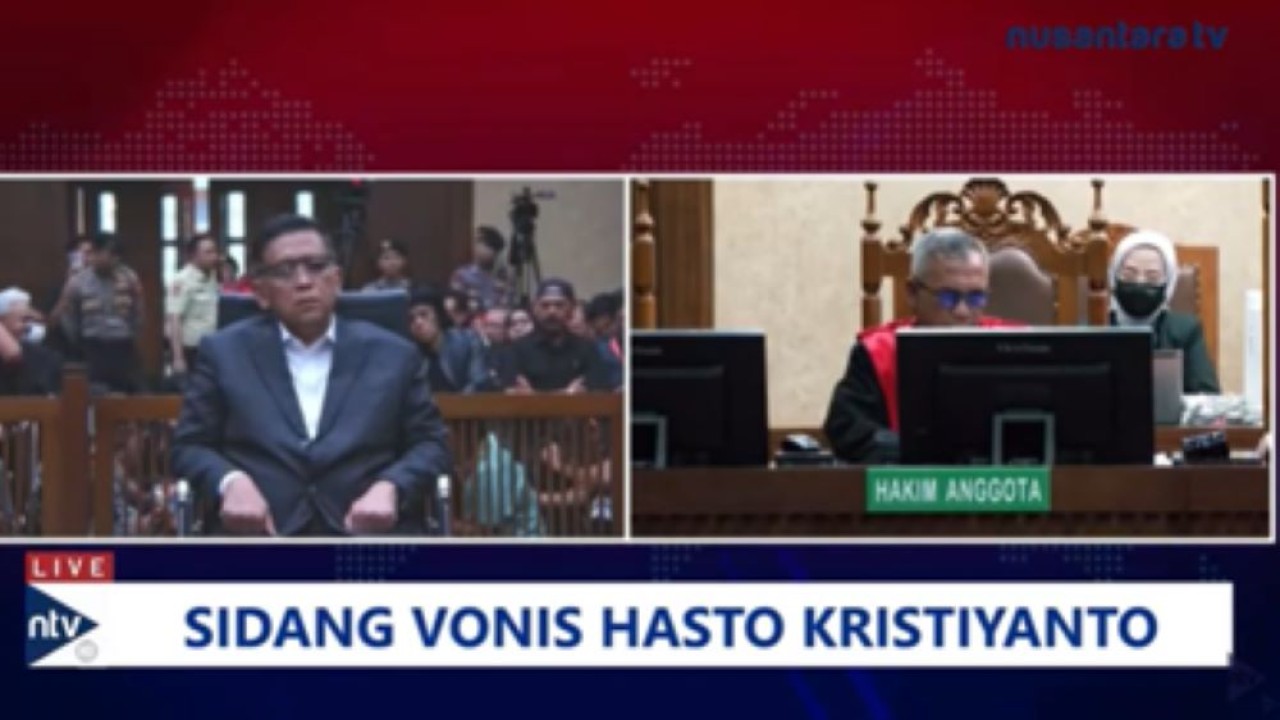 Sekjen PDIP Hasto Kristiyanto menjalani sidang agenda pembacaan vonis di Pengadilan Tipikor Jakarta