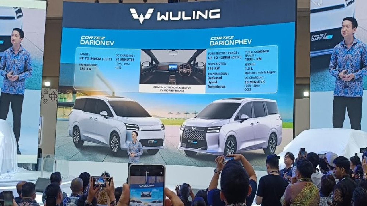 Wuling Motors resmi memperkenalkan model terbaru mereka, Wuling Cortez Darion di GIIAS 2025. (Foto: Adiantoro/NTV)