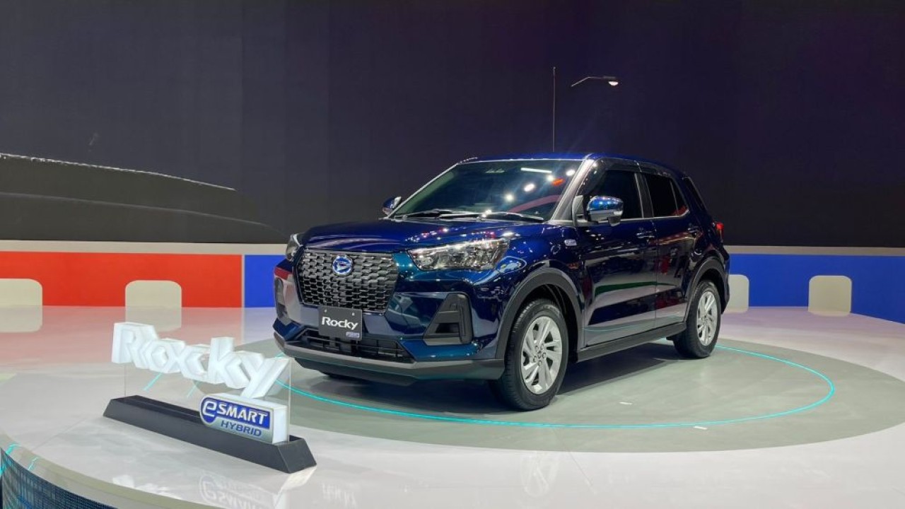 Daihatsu Rocky e-Smart Hybrid. (Foto: Istimewa)