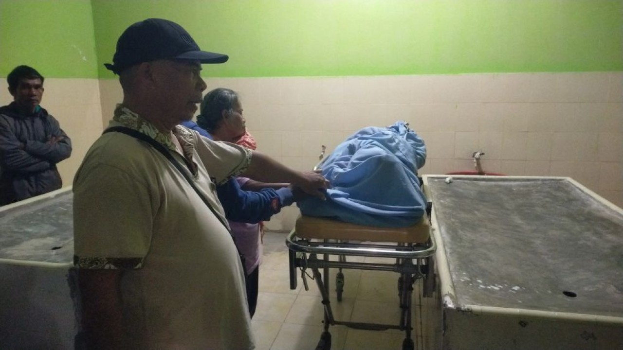 Satu orang meninggal dunia akibat gempa bumi Magnitudo 6.0 yang mengguncang wilayah Kabupaten Poso, Sulawesi Tengah, Minggu (17/8/2025) malam. (Foto: Istimewa/BPBD Kabupaten Poso)