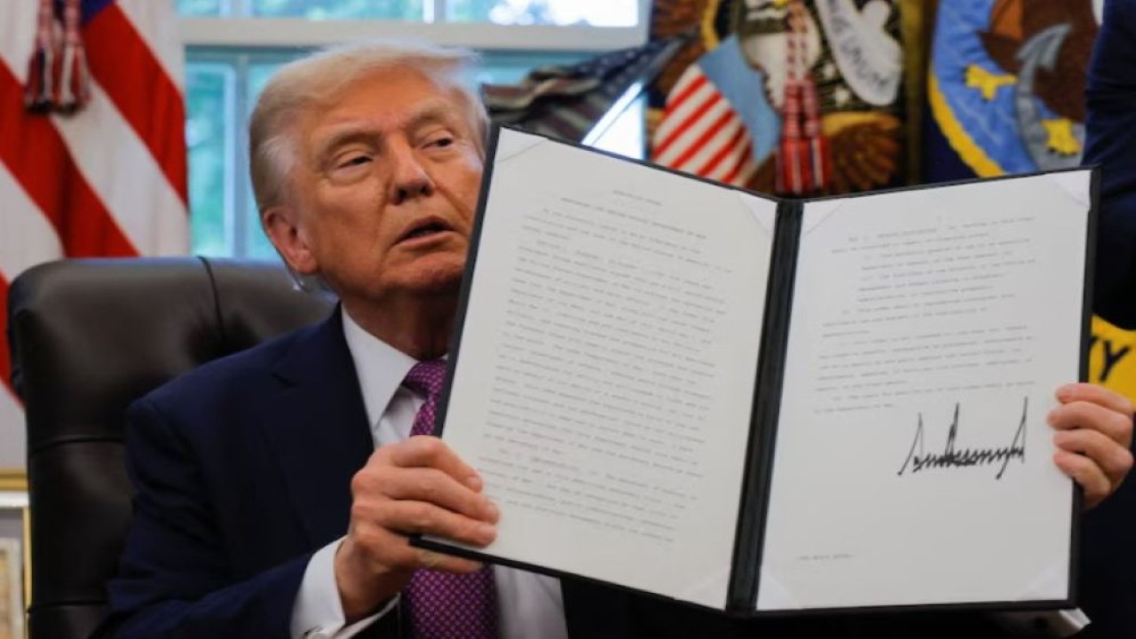 Presiden Amerika Serikat (AS) Donald Trump mengatakan perubahan nama Departemen Pertahanan menjadi Departemen Perang sangat penting. (Foto: Reuters/Brian Snyder)