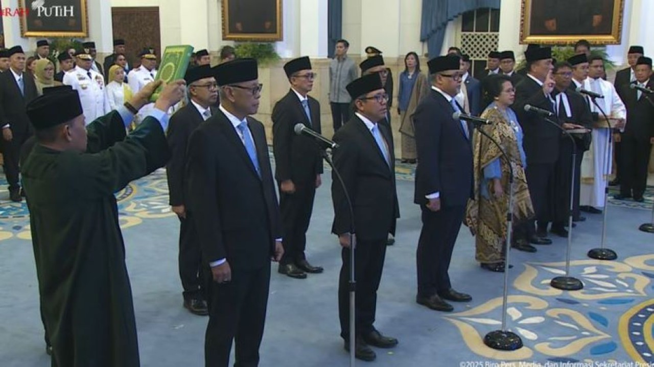 Presiden Prabowo Subianto melantik 10 Duta Besar baru (Youtube)