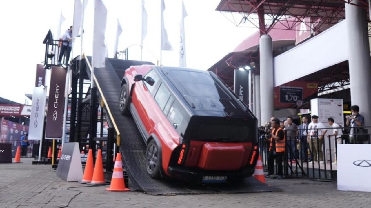 Chery hadirkan test ride eksklusif Chery J6 & J6T di Chery Adventure Park IIMS 202. (Foto: Dok/Istimewa/Chery Indoesia)