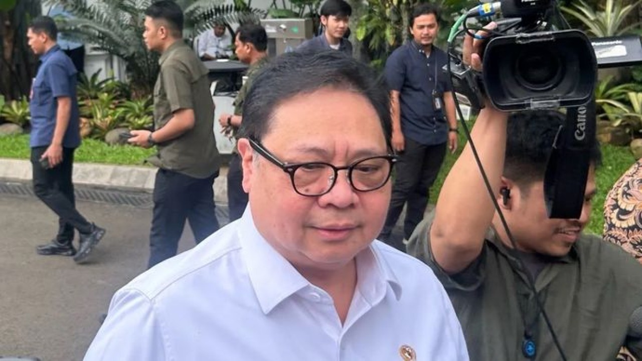 Menteri Koordinator Bidang Perekonomian Airlangga Hartarto di Kompleks Istana Kepresidenan, Jakarta, Rabu, 11 Februari 2026. (Antara)