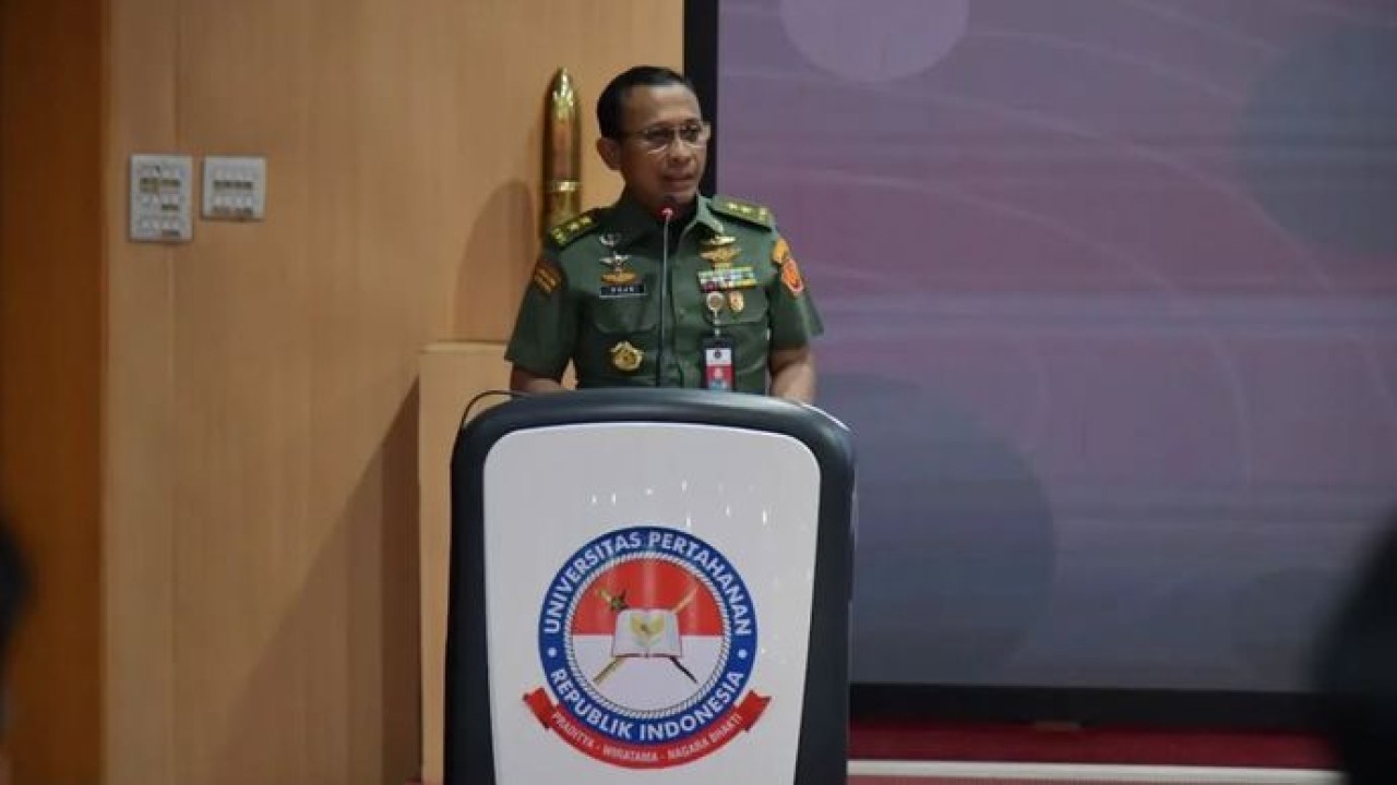 Prihati Pujowaskito (IG: unhar_ri)