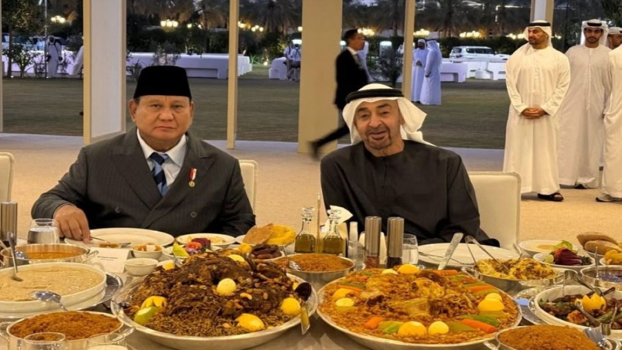 Presiden Prabowo menyampaikan rasa syukur atas kesempatan berbuka puasa bersama Presiden MBZ di bulan Ramadan 1447 H. (Foto: Dok/Istimewa)